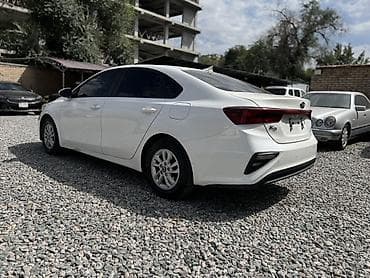 Продажа авто: Kia Cerato: 2019 г., 1.6 л, Автомат, Бензин, Седан — 5