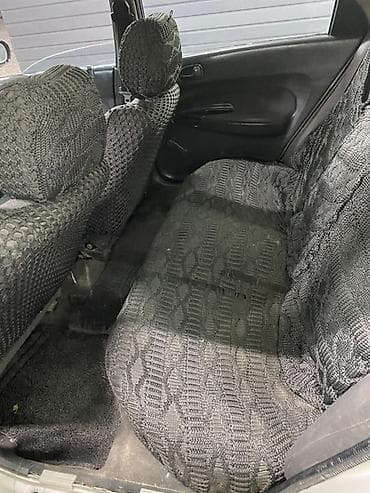 мзда 323: Mazda Familia: 1995 г., 1.6 л, Механика, Бензин, Седан — 8