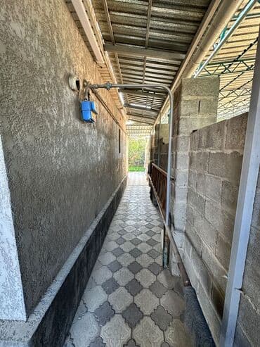 продажа дома район старый толчок: Үйдүн жарымы, 56 кв. м, 3 бөлмө, Евро оңдоо — 4