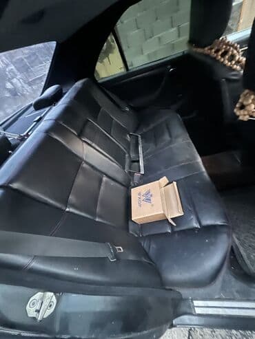 не переключает: Mercedes-Benz C-Class: 2000 г., 2 л, Автомат, Бензин, Седан — 8