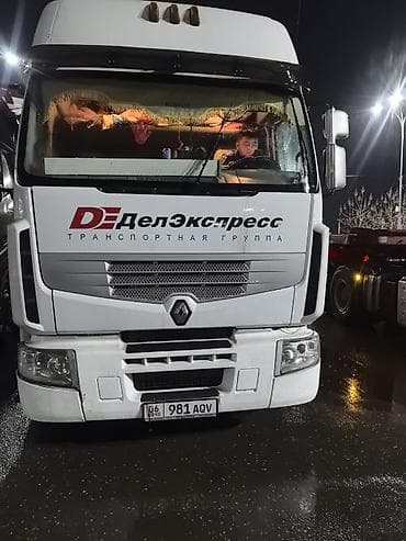 kia bongo: Тягач, Renault, 2006 г., Шторный — 2