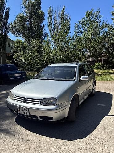 куда: Volkswagen Golf: 2002 г., 2 л, Автомат, Бензин, Универсал — 2