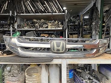 tesla 3: Решетка радиатора Honda 2008 г., Б/у, Оригинал — 2