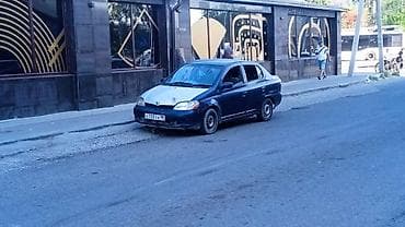 corolla runx: Toyota Platz: 1999 г. — 1