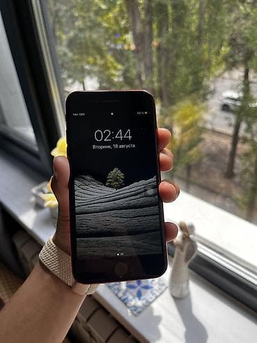 iphone xc: IPhone 7, Б/у, 128 ГБ, Красный, 100 % — 1