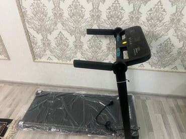 запчасти на беговую дорожку: Новая беговая дорожка компактного размера. Оборудована поручнями для — 1