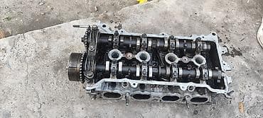 avens: ГБЦ Toyota 1.8 л, Б/у — 1