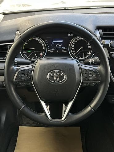 es 200: Toyota Camry: 2018 г., Гибрид, Седан — 9