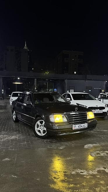 Продажа авто: Mercedes-Benz W124: 1994 г., 3.2 л, Автомат, Газ, Седан — 4