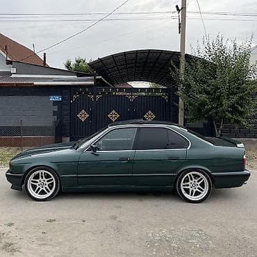 step 2: BMW 5 series: 1993 г., 2 л, Механика, Бензин, Седан — 4