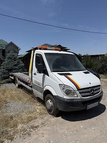 2 uz fe: Легкий грузовик, Mercedes-Benz, Стандарт, Б/у — 1