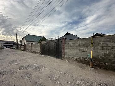 2025: Продаю дом с участком в Ново-Павловке! • Район - ж/м Алтын-Ордо ( — 4