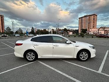 aida: Kia K5: 2017 г., Автомат, Бензин, Седан — 4