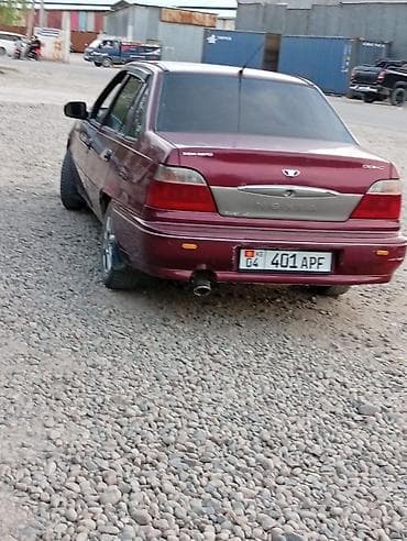 Daewoo Nexia: 2007 г., 1.5 л, Механика, Бензин, Седан