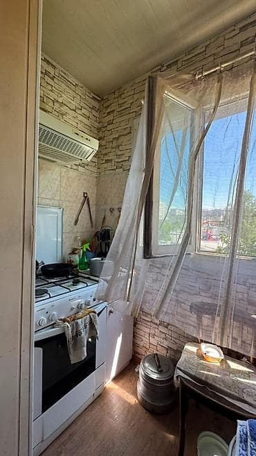 106 серия: 2 комнаты, 60 м², 106 серия, 2 этаж, Косметический ремонт — 5