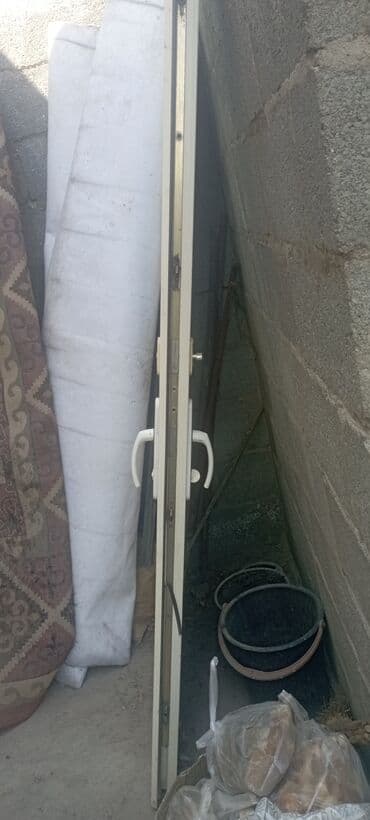 стекло в межкомнатную дверь цена: Межкомнатная дверь со стеклом, Алюминий, цвет - Белый — 2