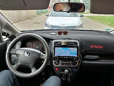 hongqi ehs9: Honda Stream: 2002 г., 1.7 л, Механика, Бензин, Универсал — 8