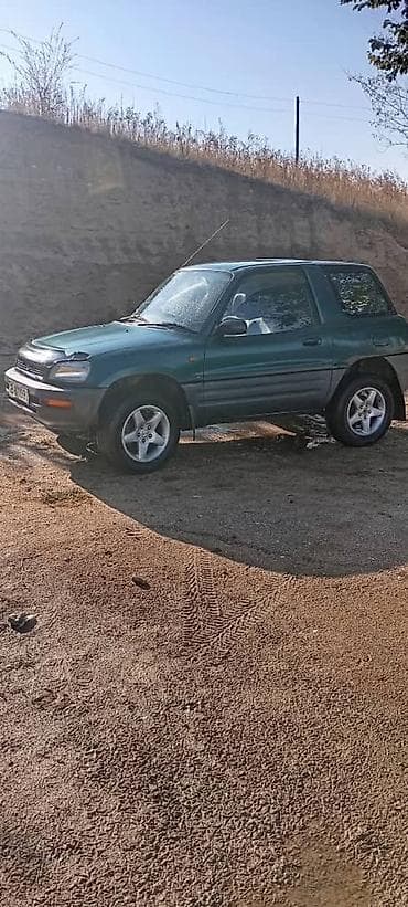 Toyota: Toyota RAV4: 1995 г., 0.2 л, Автомат, Бензин, Внедорожник — 2