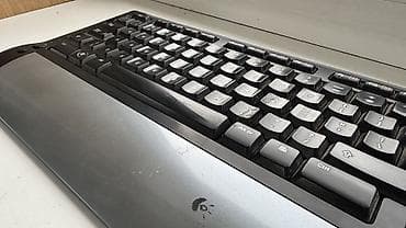 калонка с микрофоном: Клавиатура, Logitech, Мембранная, Проводное подключение, Размер: 100% — 2