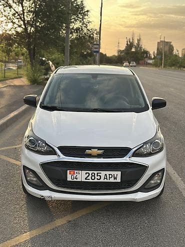 Chevrolet Spark: 2020 г., 1 л, Вариатор, Бензин, Хэтчбэк at lalafo.kg Chevrolet Spark: 2020 г., 1 л, Вариатор, Бензин, Хэтчбэк