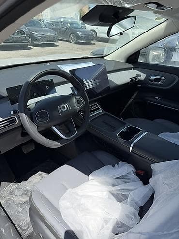 changan: Changan Qiyuan Q05: 2026 г., Вариатор, Электромобиль, Лифтбек — 5