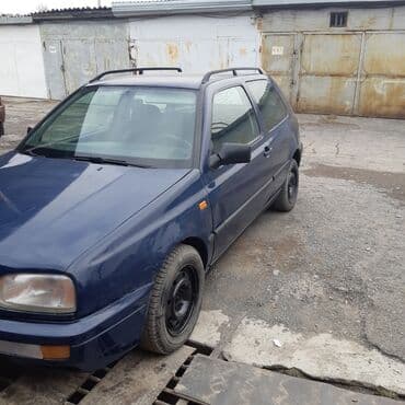 женил машиналар: Volkswagen Golf: 1994 г., 1.6 л, Механика, Бензин, Купе — 3