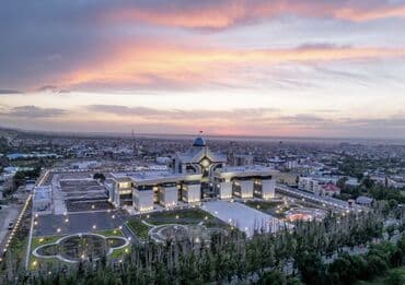 ищу квартиру азия мол 1 ком с поселения: 1 комната, 43 м², 106 серия улучшенная, 5 этаж, Евроремонт — 1