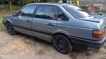 initial d: Volkswagen Passat: 1991 г., 1.8 л, Механика, Газ, Седан — 8