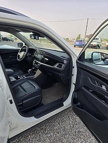 кроссовер авто: Ssangyong Korando: 2021 г., 1.5 л, Автомат, Бензин, Кроссовер — 9