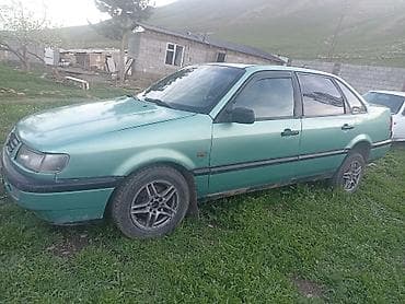 golf 7: Volkswagen Passat: 1994 г., Ручные, Газ, Седан — 4