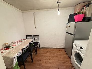город оше: Продаю полдома 2комнаты + сан/узел, участок 1,16 сотки угловой — 8