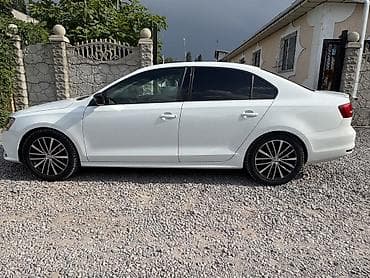 Унаа сатуу: Volkswagen Jetta: 2017 г., 1.8 л, Автомат, Бензин, Седан — 1