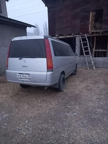 LDV : 2000 г., 2 л, Автомат, Газ, Минивэн