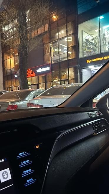 corolla spacio: Toyota Camry: 2018 г., 2.5 л, Типтроник, Бензин, Седан — 3