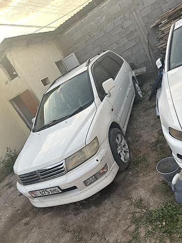 Унаа: Mitsubishi Chariot: 1999 г., Вэн/Минивэн — 2