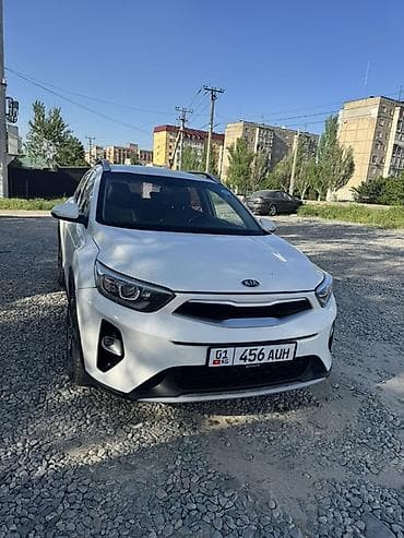 мицубиси спец стар: Kia Stonic: 2017 г., 1.6 л, Автомат, Дизель, Кроссовер — 1