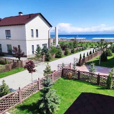 Коттедж, КОТТЕДЖ ЦО Лазурный берег, Чок-Тал, Детская площадка, Парковка, стоянка, Охраняемая территория