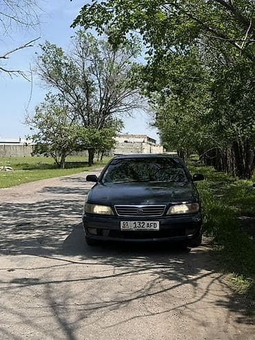 срочно куплю зеркало: Седан бизнес‑класса с правым рулём. Темно‑серый цвет, 4 двери — 5