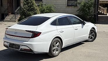 1: Hyundai Sonata: 2019 г., 2 л, Автомат, Бензин, Седан — 4