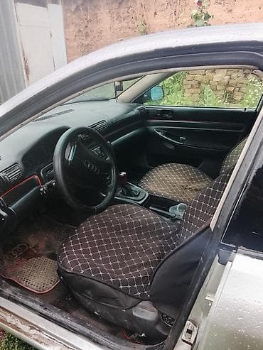 Audi: Audi A4: 1995 г., 1.8 л, Механика, Бензин, Седан — 6