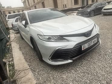 бамперы тойота: Toyota Camry: 2021 г., 2.5 л, Вариатор, Гибрид, Седан — 3