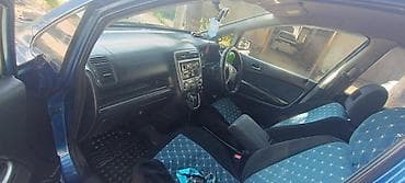 255 40 20: Honda Stream: 2003 г., 1.7 л, Автомат, Минивэн — 5