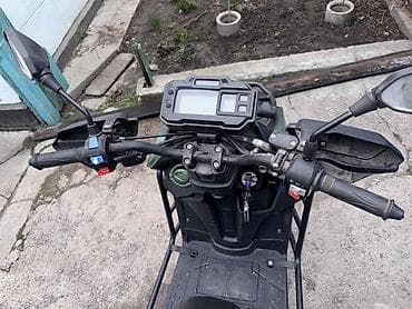 4114 r15: Скутер GST — 4