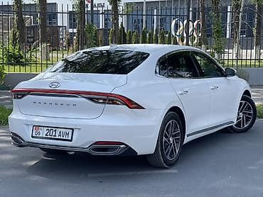 gac aion v plus 2022: Hyundai Grandeur: 2020 г., Седан — 7