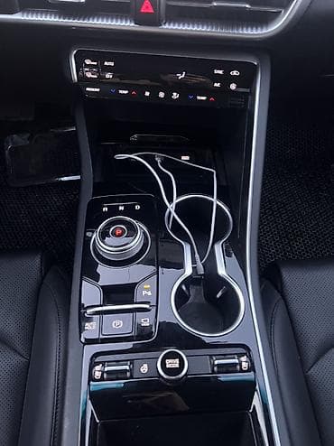 kia c5: Kia K5: 2023 г., 2 л, Газ — 7