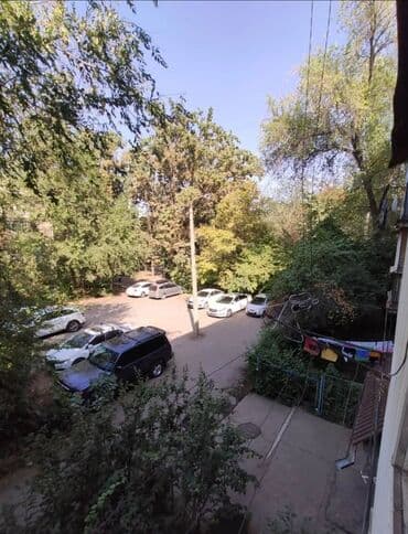 купить квартиру в 12 микрорайоне бишкек: 3 комнаты, 58 м², 104 серия, 2 этаж — 1