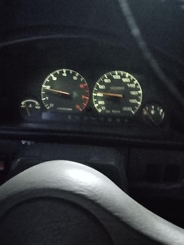 gac i60: Mazda 626: 1990 г., 2 л, Механика, Бензин, Седан — 7