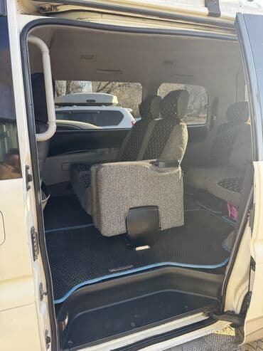 возможен обмен на дом: Mitsubishi Delica: 2003 г., 3 л, Автомат, Бензиновая, Минивэн — 6