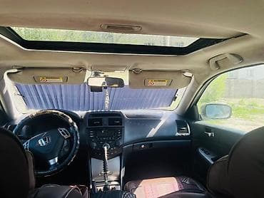 bid e5: Honda Accord: 2003 г., 2.4 л, Ручные, Бензин, Седан — 4