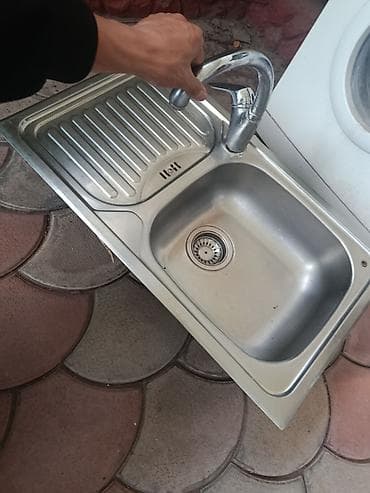 сушилка для стирки: Кухонная мойка из нержавеющей стали с крылом и смесителем - Врезная — 3